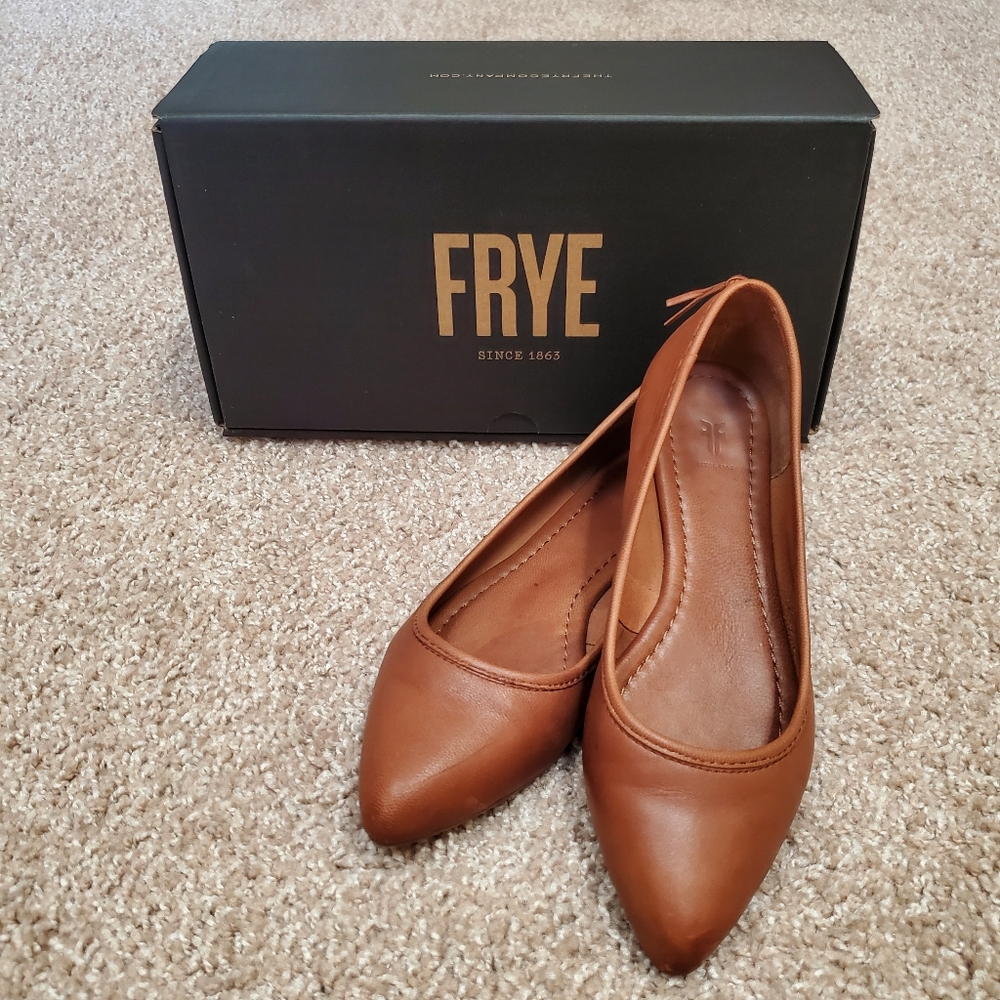 Frye Regina Flat size 6 Cognac